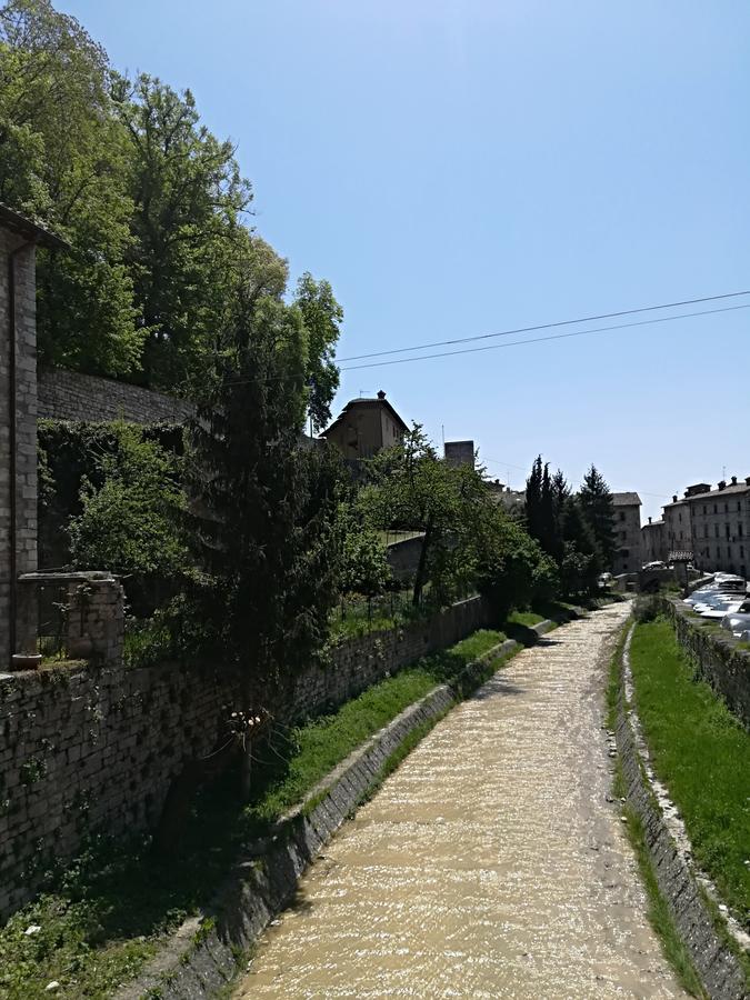 Hotel Civico 10 Gubbio Zewnętrze zdjęcie